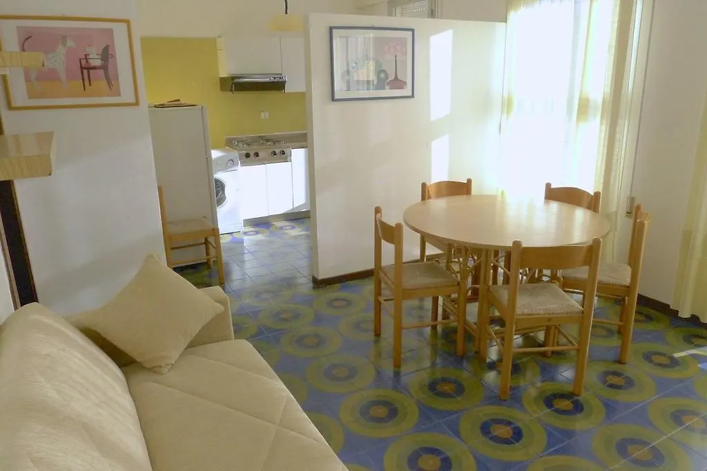Adriatica Immobiliare - Michi Apartments Lido di Jesolo